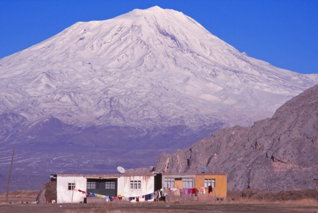 Houses at the foot of Mt Ararat, mythical landing place of Noah’s ark
