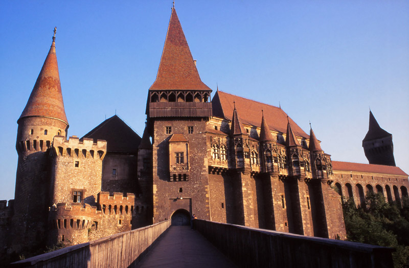 Corvin Castle has all the ingredients of a perfect medieval castle. Photo: Peter de Graaf